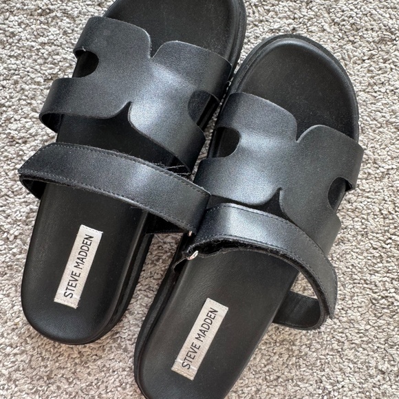 Steve Madden sandals - Picture 3 of 5